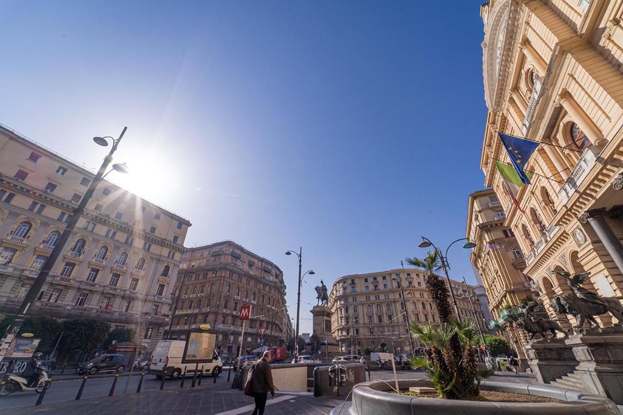 Le 4 Stagioni Napoli Centro Hotel Exterior photo