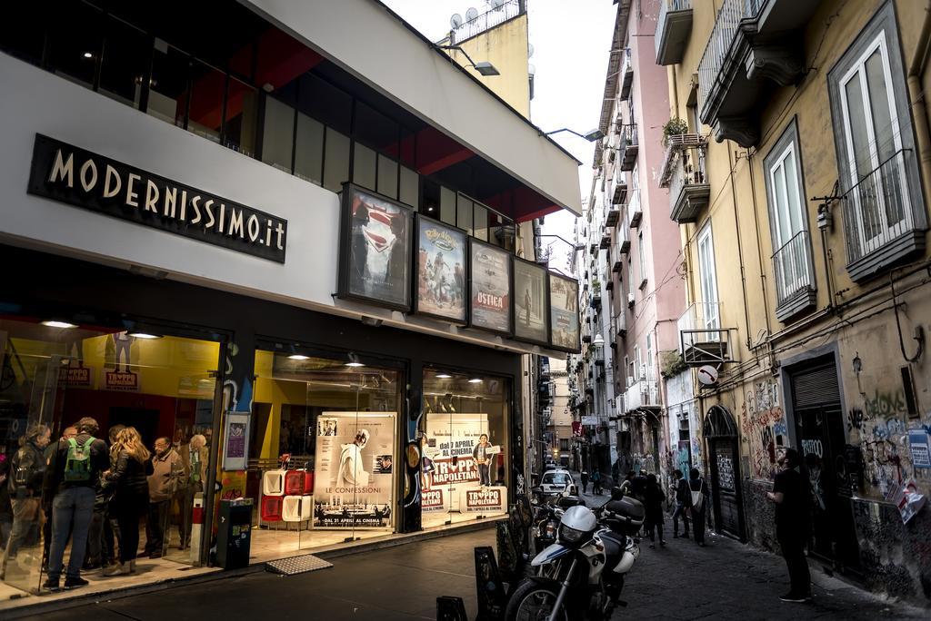 Le 4 Stagioni Napoli Centro Hotel Exterior photo